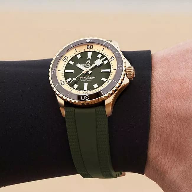 BREITLING SUPEROCEAN AUTOMATIC 42-N17375201L1S1 - Kamal Watch Company