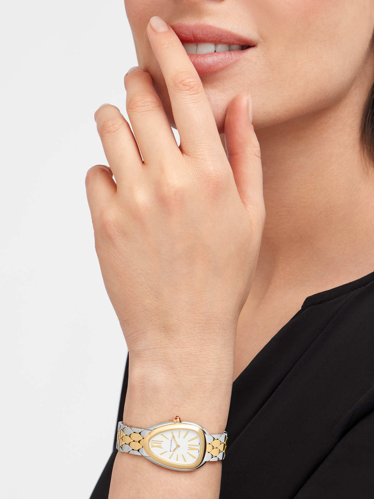 Bvlgari Serpenti Seduttori 103671 – shown on the wrist
