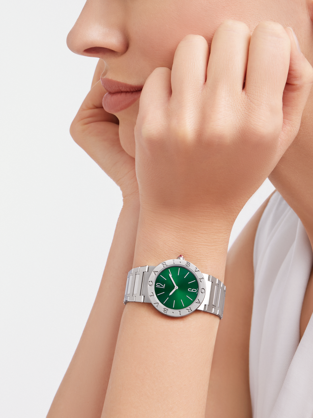 Bvlgari Bvlgari 103693 – shown on the wrist