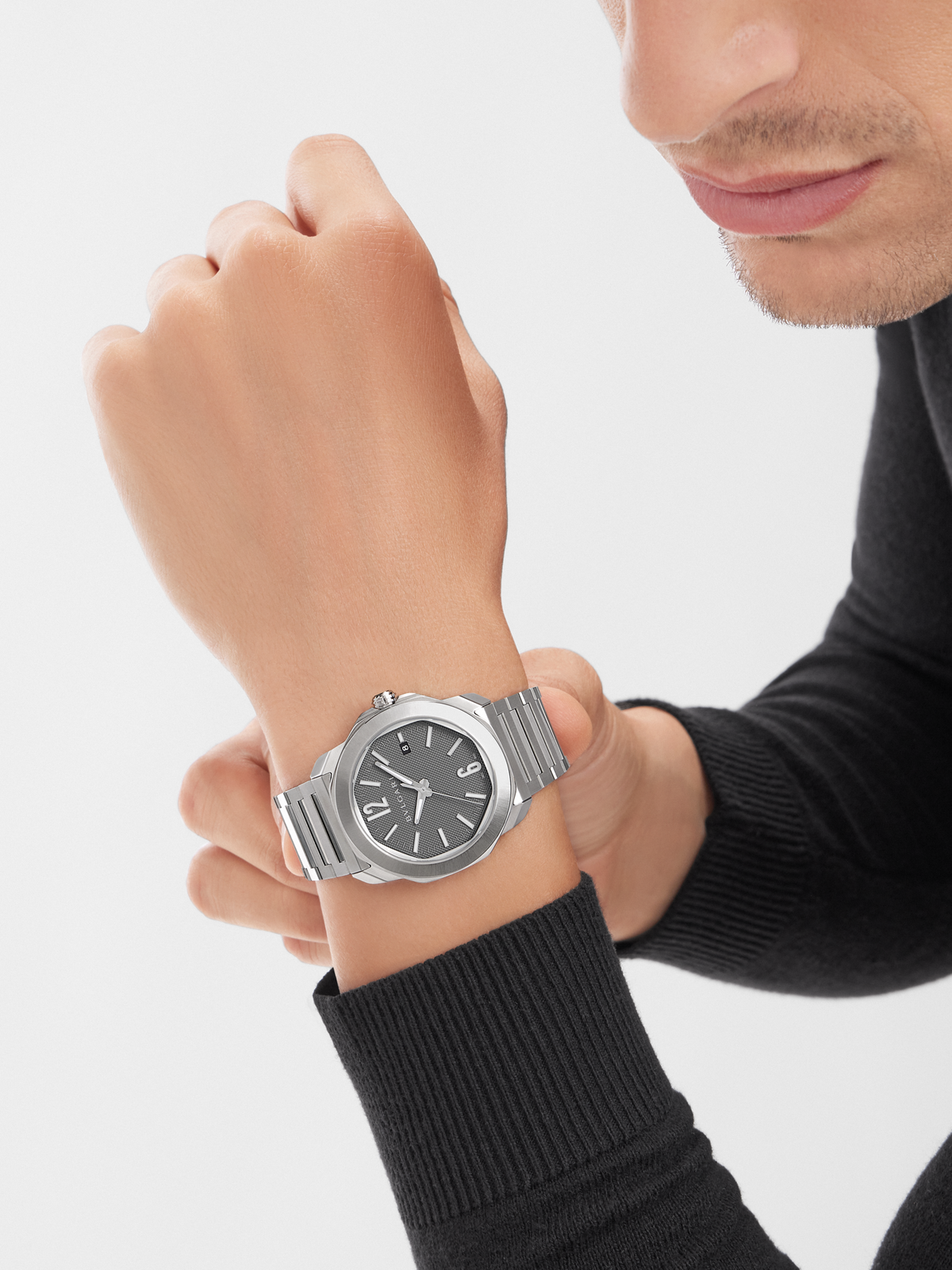 Bvlgari Octo Roma 103740 – shown on the wrist