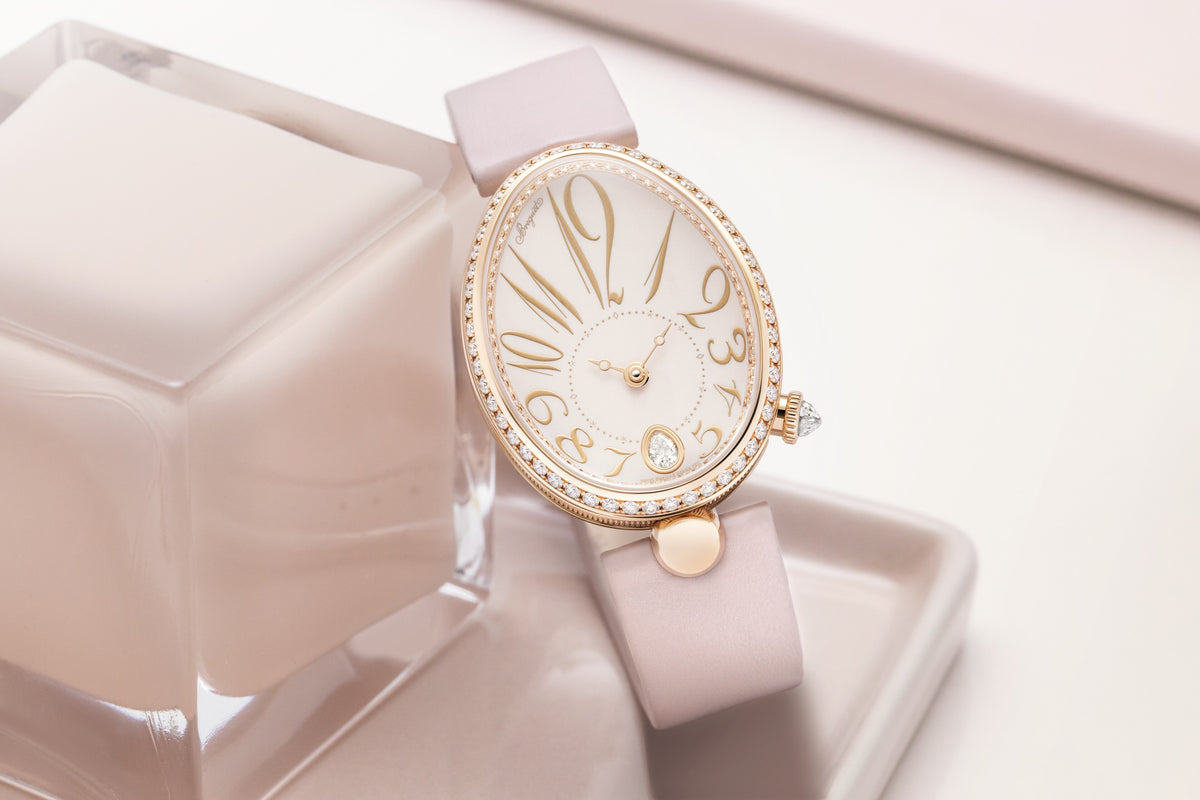 Breguet Reine de Naples 8918 8918BR/2C/364 D00D – lifestyle view