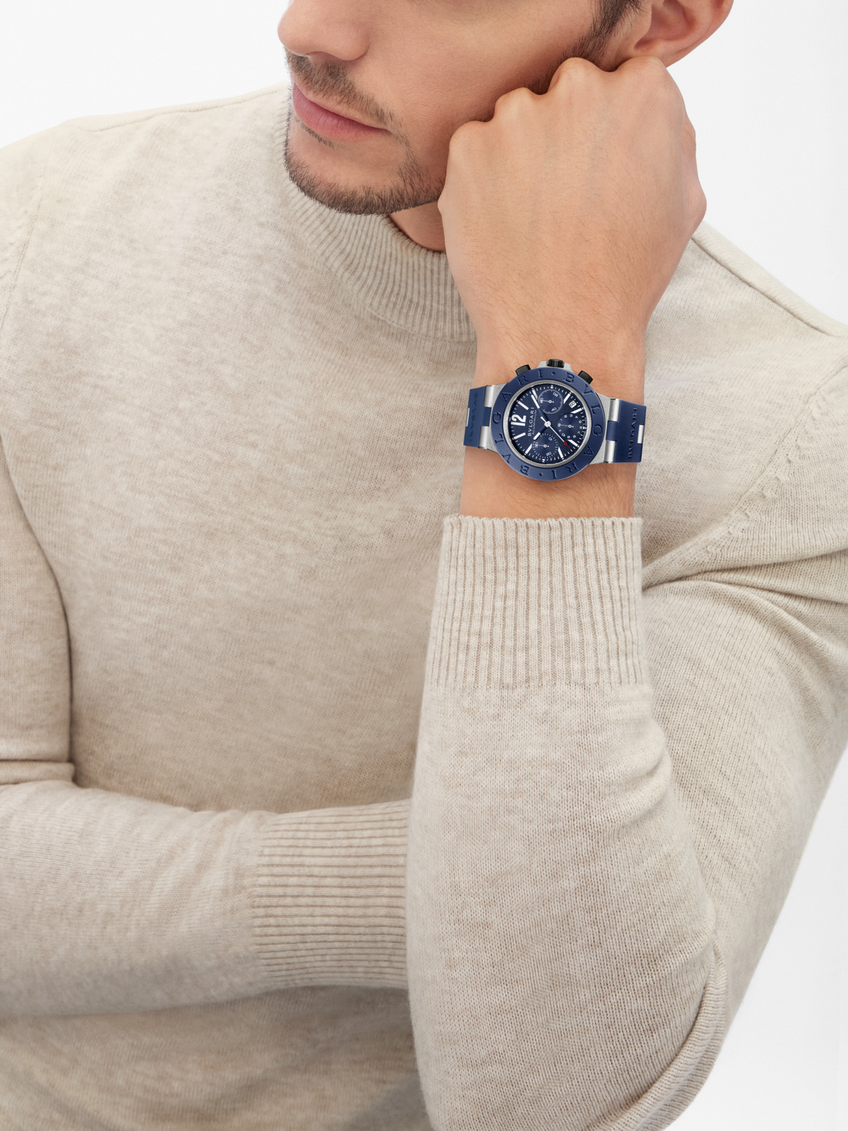 Bvlgari Aluminium Chronograph 104234 – shown on the wrist
