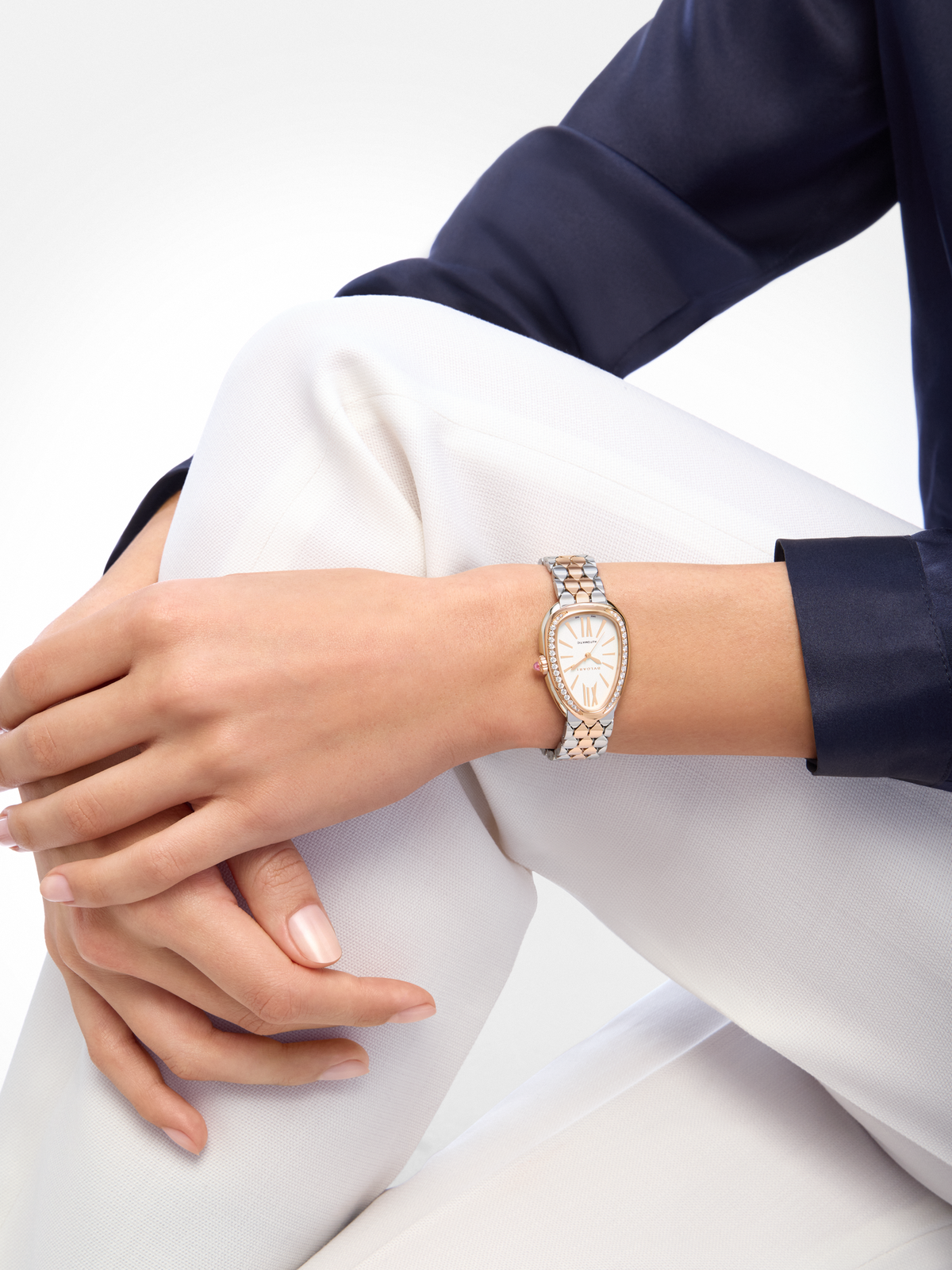 Bvlgari Serpenti Seduttori 104058 – shown on the wrist