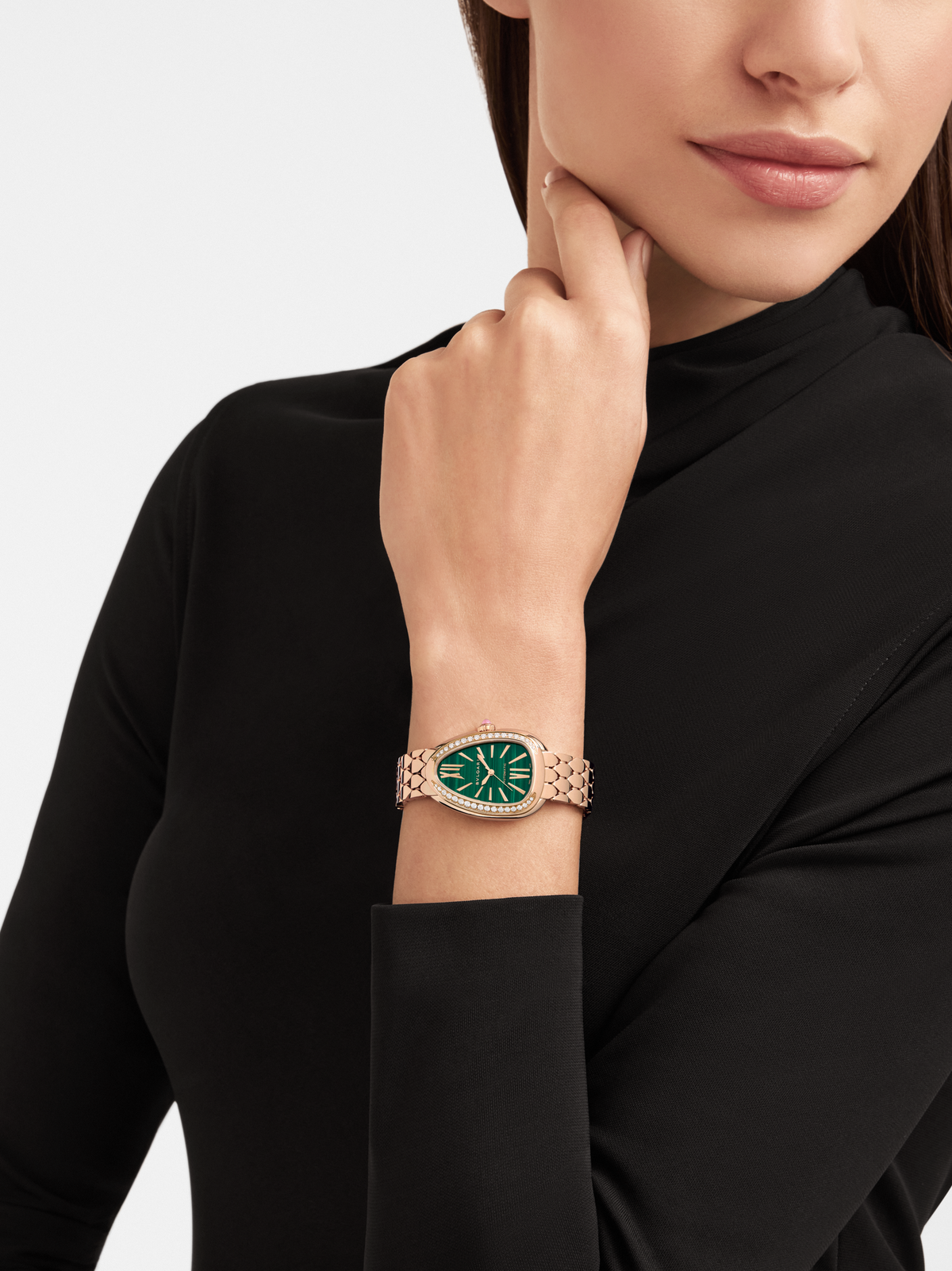 Bvlgari Serpenti Seduttori 103901 – shown on the wrist