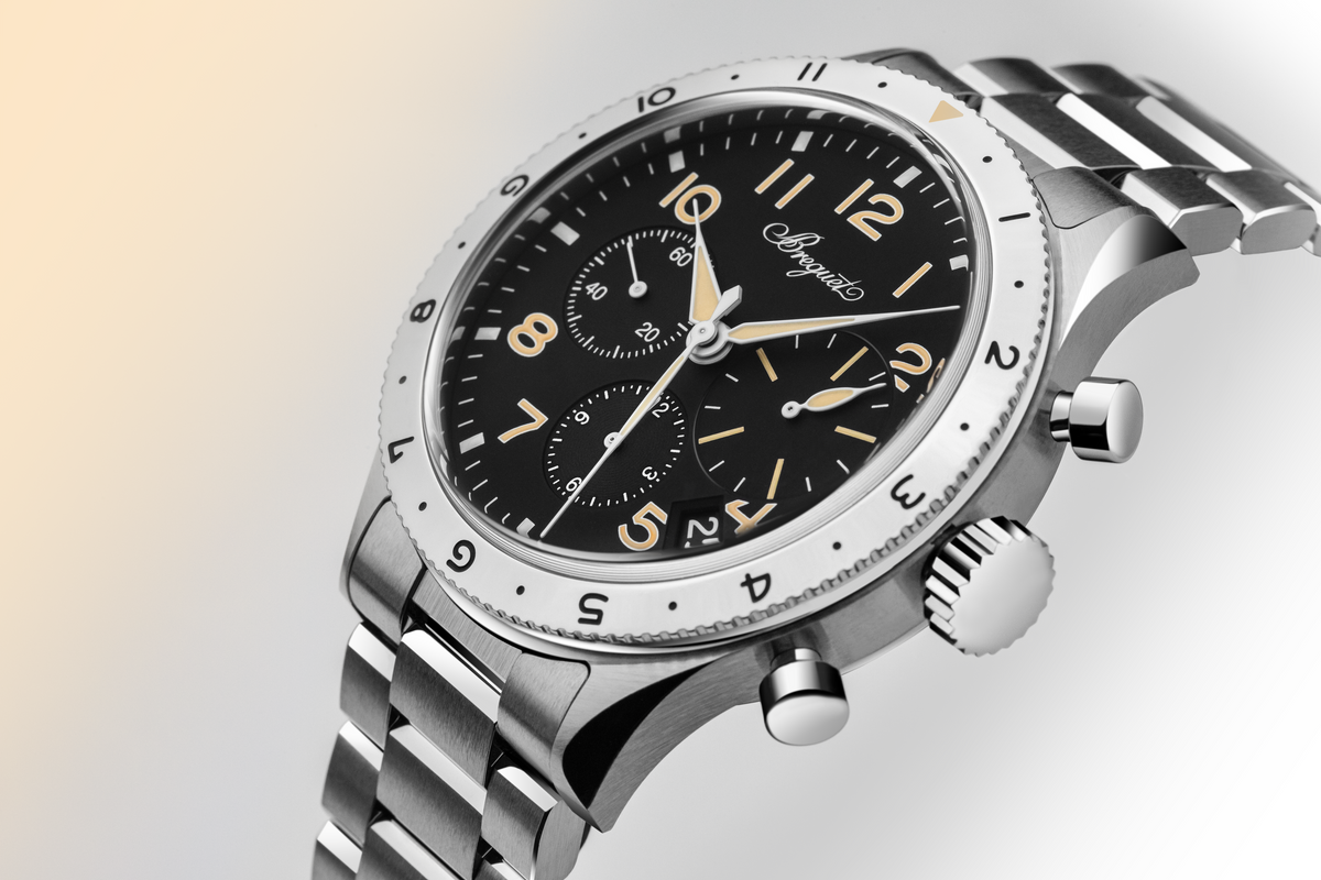 Breguet Type XX 2067ST/92/SW0 – dial detail