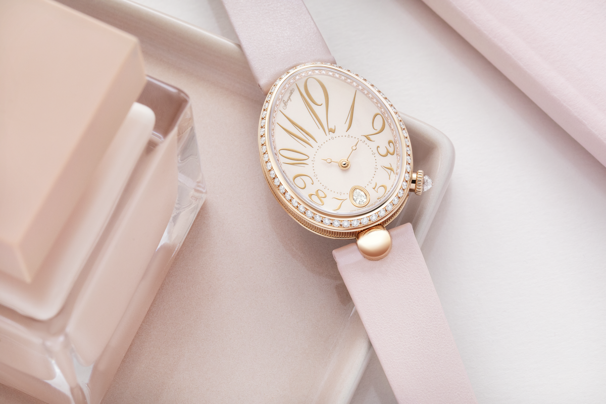 Breguet Reine de Naples 8918BR/2C/364 D00D – lifestyle view 3