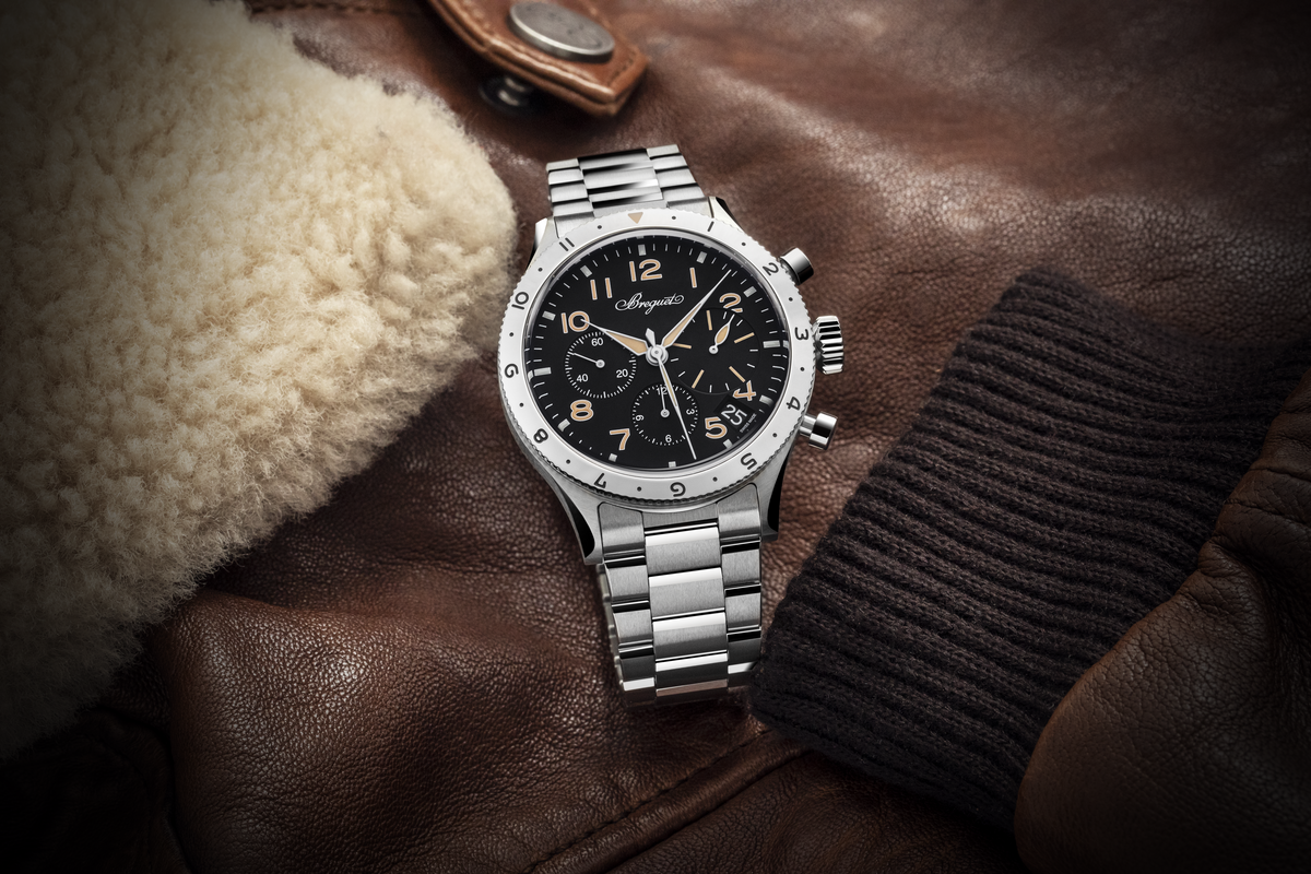 Breguet Type XX 2067ST/92/SW0 – lifestyle view 2