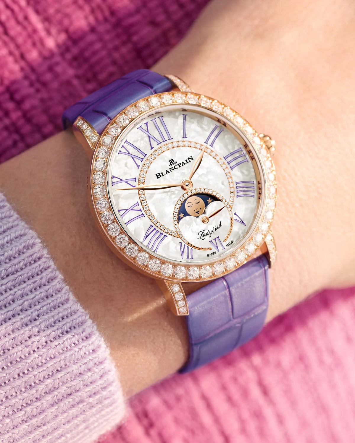 Blancpain Ladybird Colors Phases de Lune 3662E-2954-55A – dial close-up on the wrist