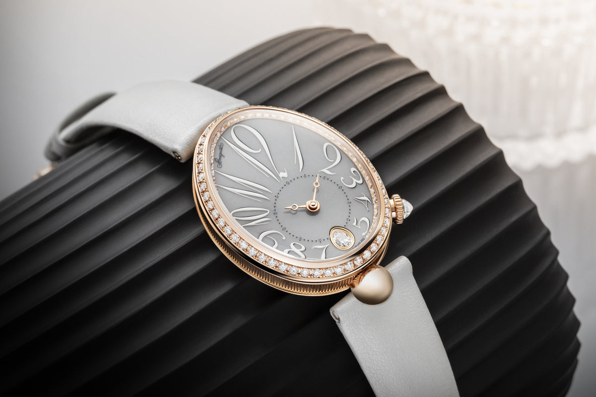 Breguet Reine de Naples 8918 8918BR/2A/364 D0 – lifestyle view