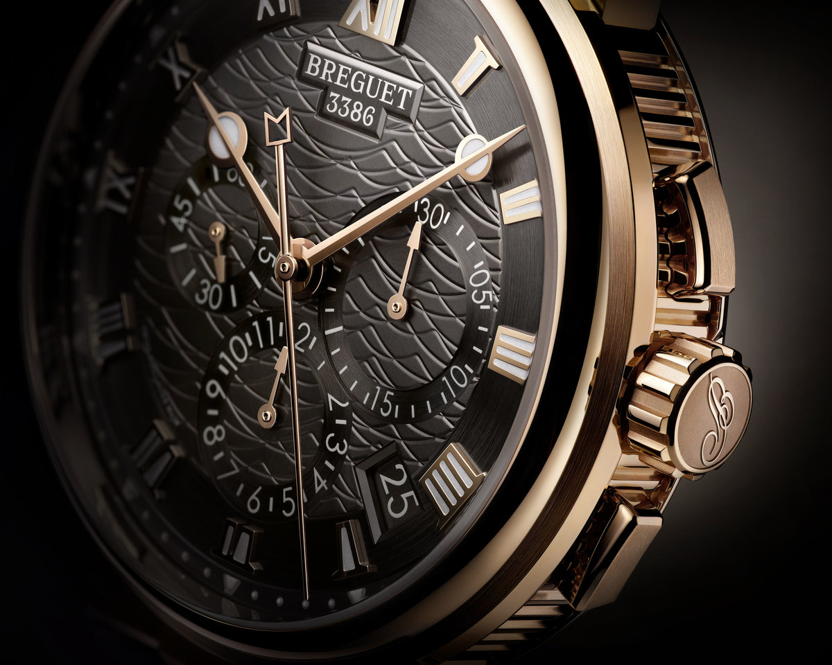 Breguet Marine Chronographe 5527 5527BR/G3/9WV – dial close-up