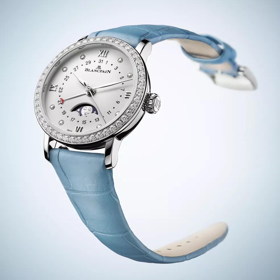 Blancpain Villeret Quantième Phases de Lune 6106-4628-95A – side view
