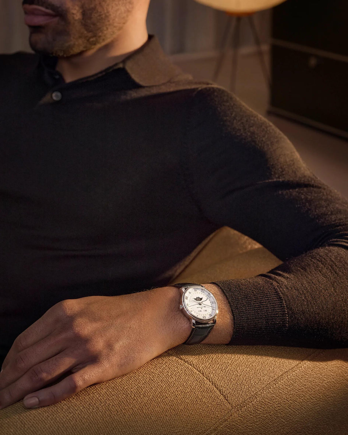 Blancpain Villeret Quantième Complet Phases de Lune 6654-1127-55B – on the wrist