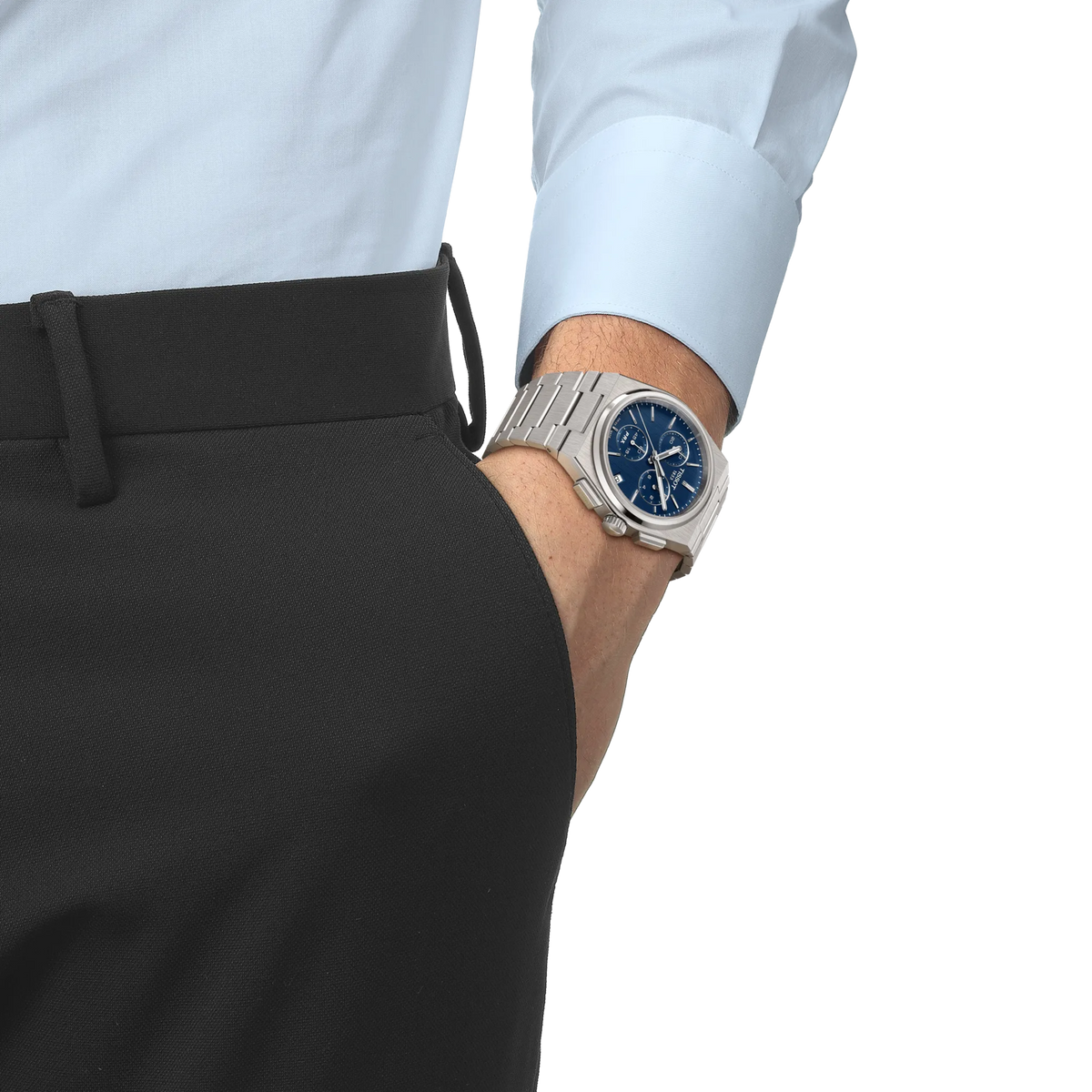 Tissot PRX T137.417.11.041.00 – on the wrist