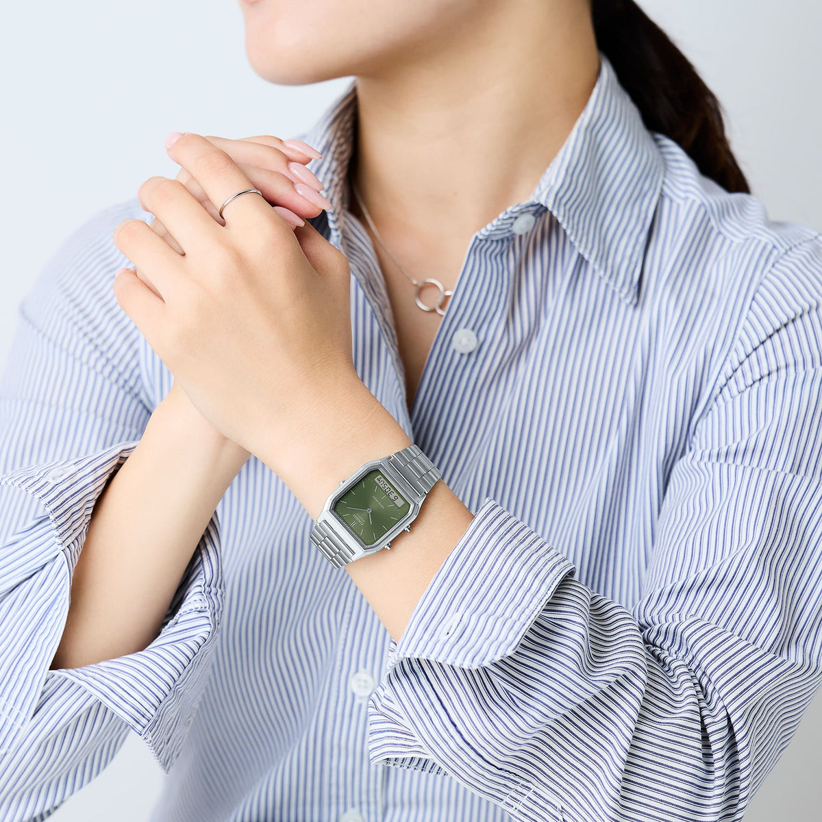 Casio Vintage AQ-230A-3AMQY – on the wrist