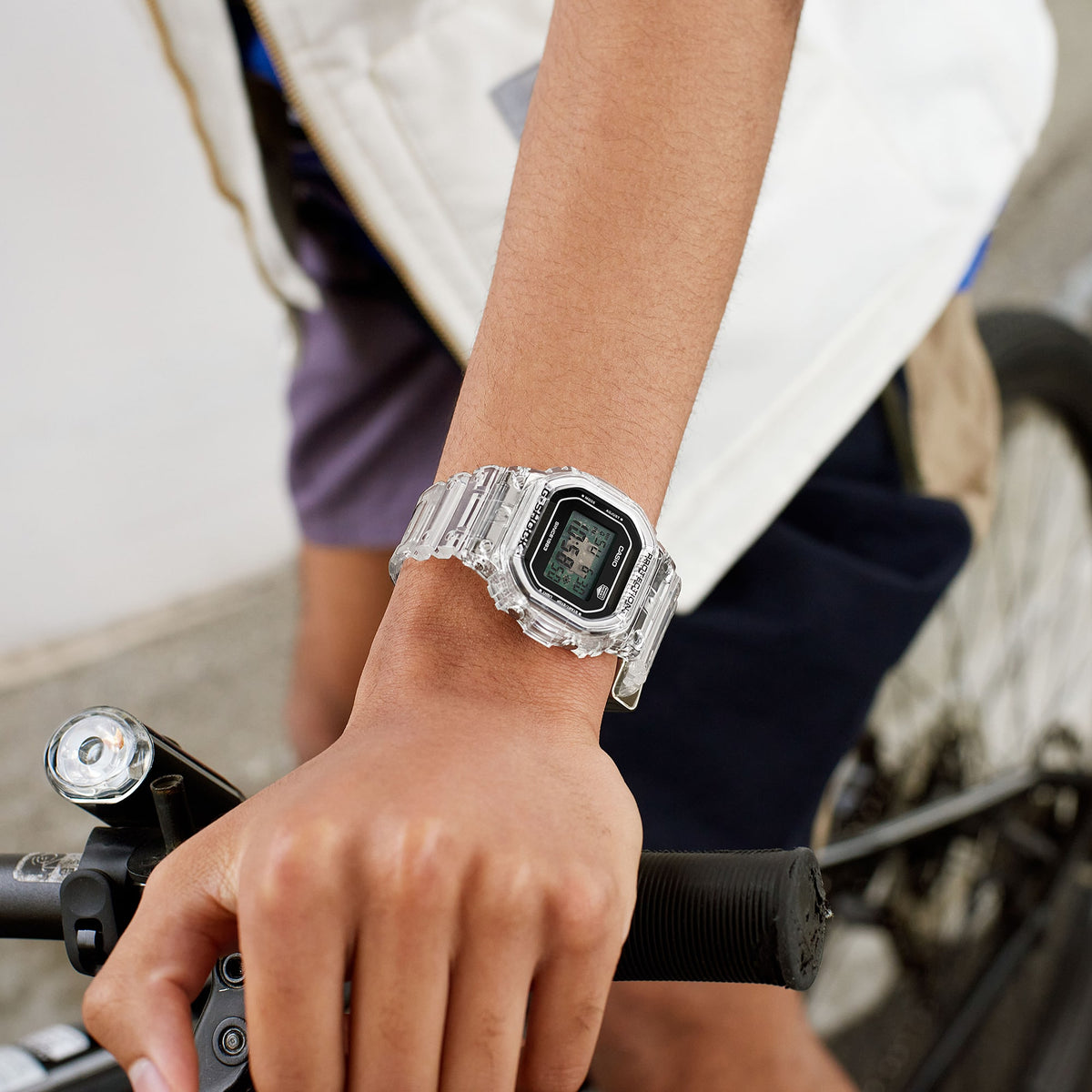 Casio G-Shock DW-5040RX-7 – on the wrist