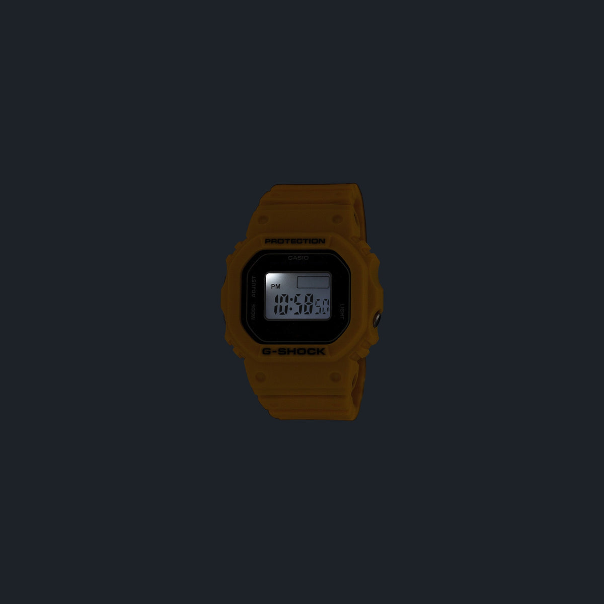 Casio G-Shock DWN-5600-9 – illuminated dial
