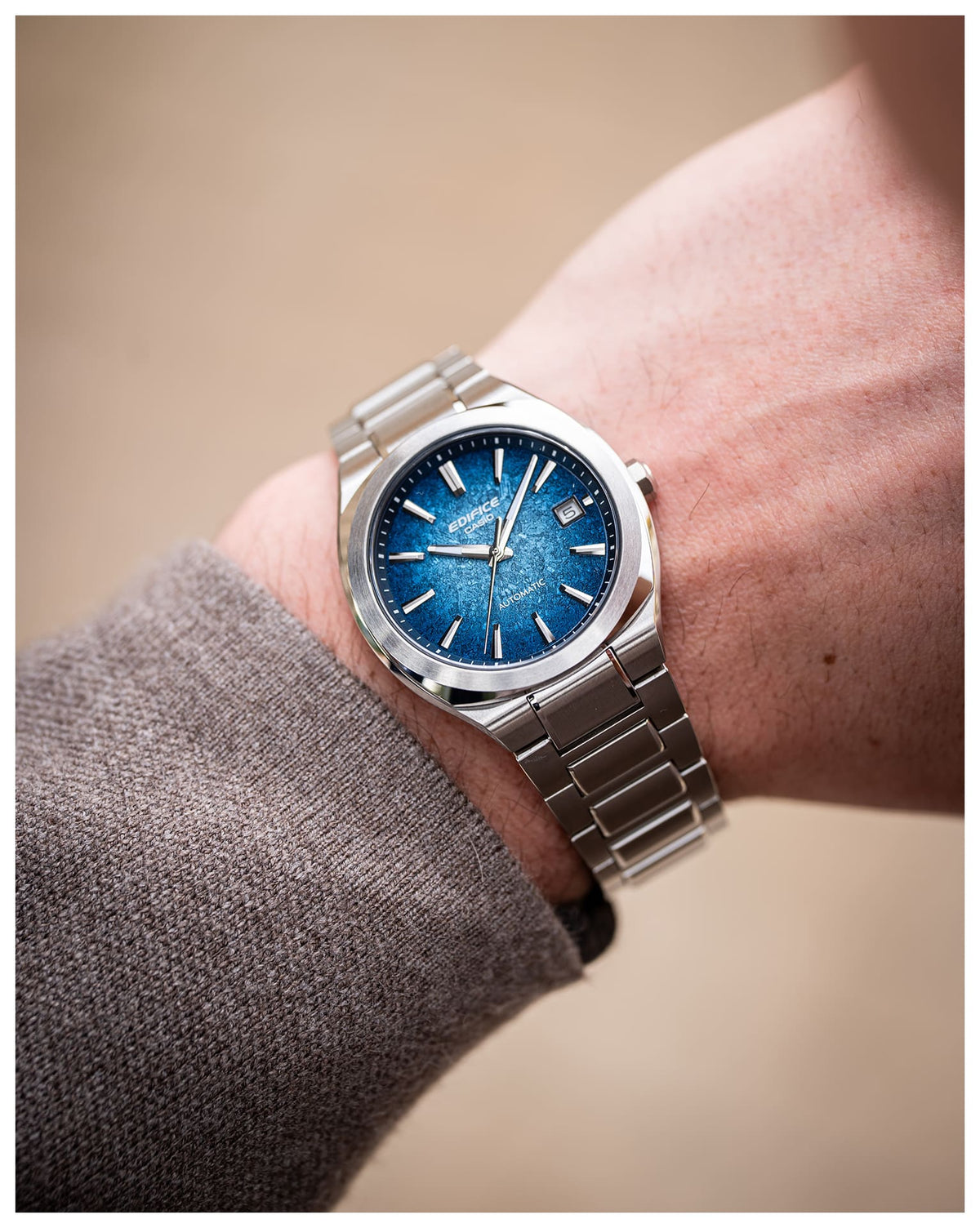 Casio Edifice EFK-200D-2A – on the wrist
