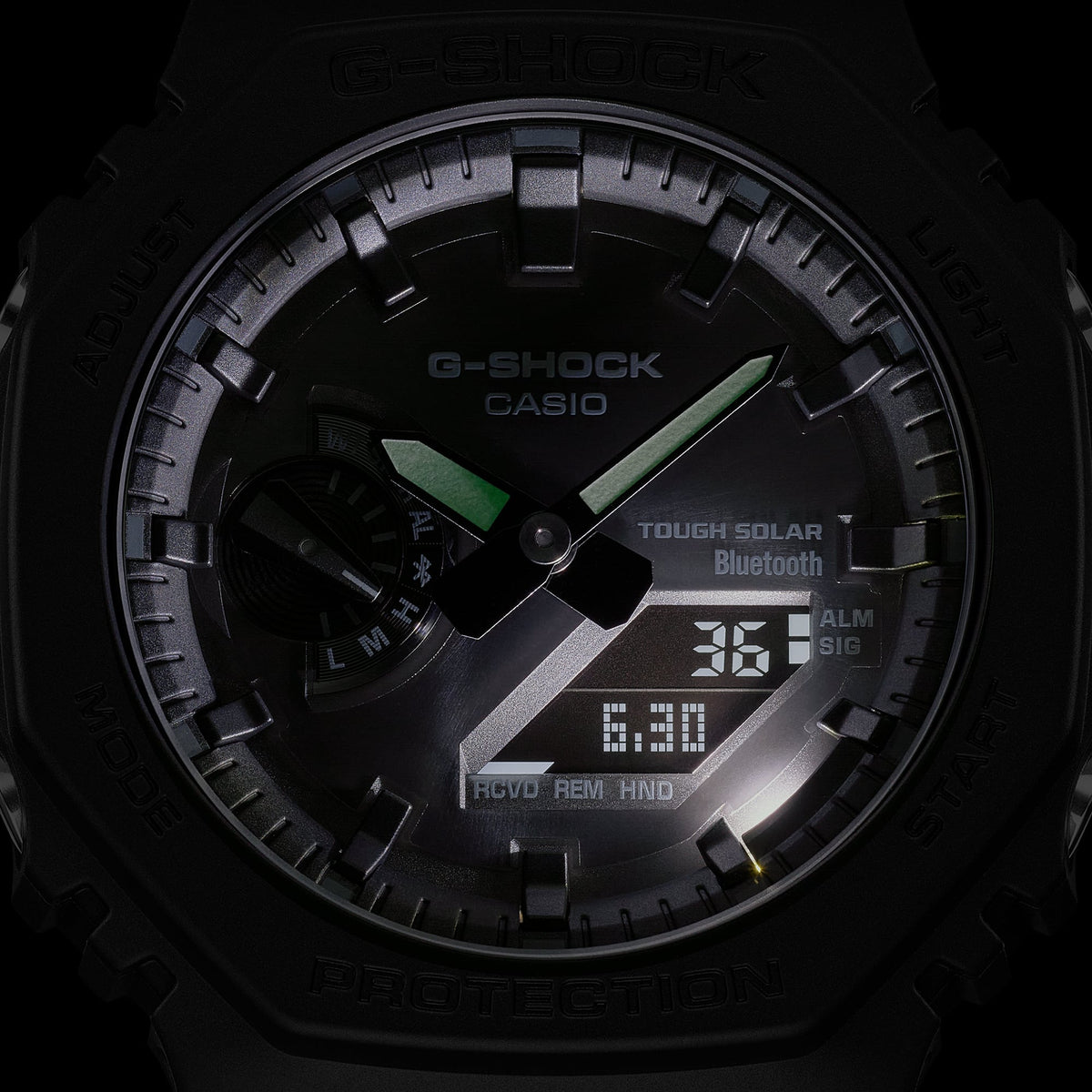 Casio G-Shock GA-B2100-1A1 – illuminated dial