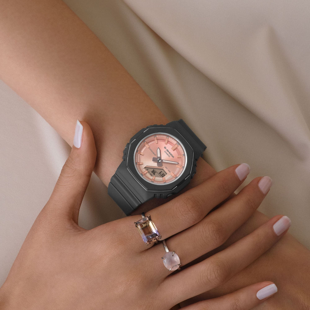 Casio G-Shock GMA-P2110SC-4A – on the wrist