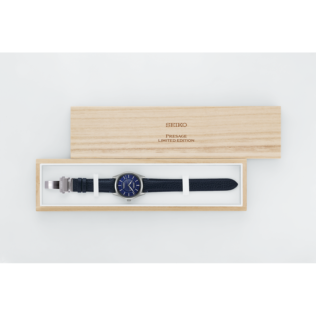 Seiko Presage HCC007J1 – presentation box