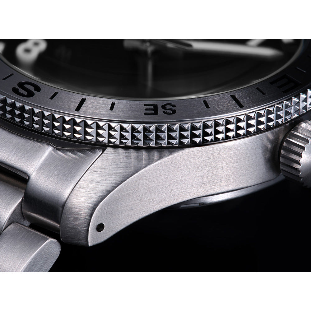 Seiko 5 Sports HDB007K1 – detail view