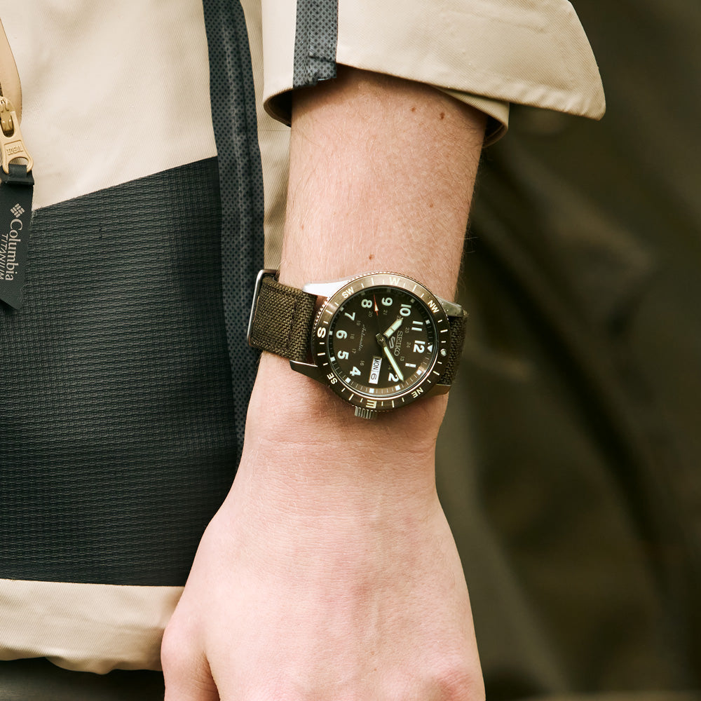 Seiko 5 Sports HDB009K1 – on the wrist