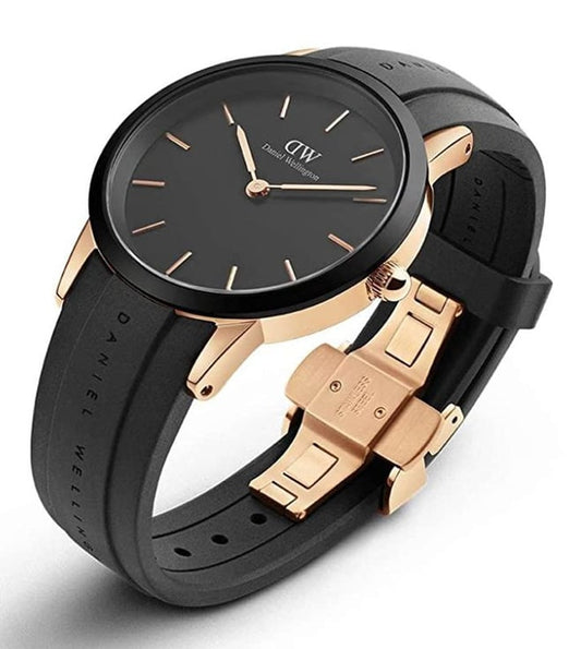 Daniel Wellington Iconic Men Black Round Dial Analog Watch - DW00100425K
