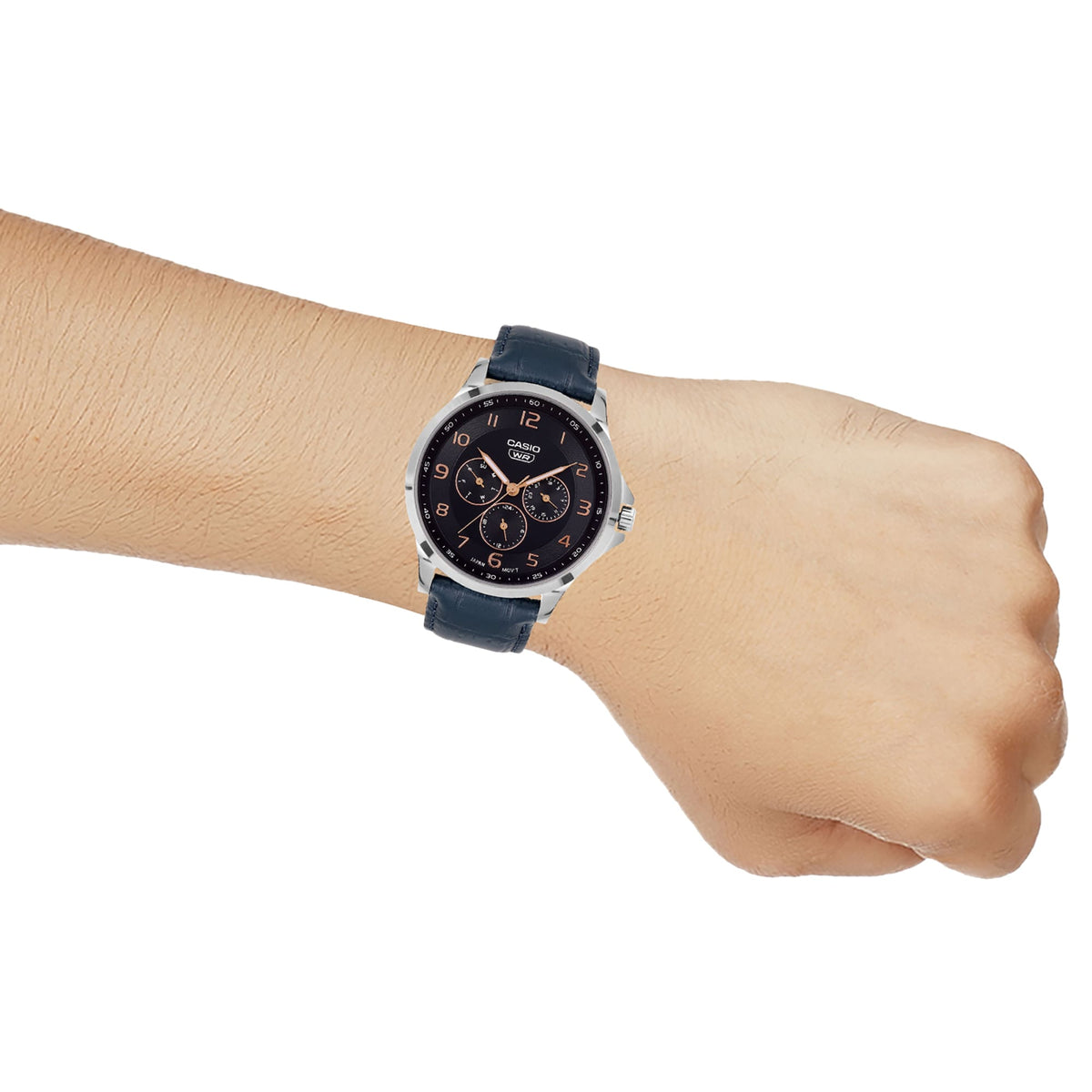 Casio MTP-SN2KL-2A – on the wrist