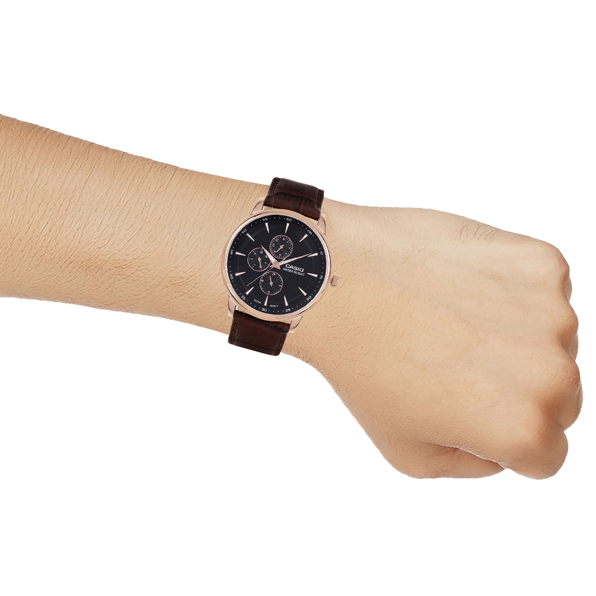 Casio Casio Collection MTP-SN3KRL-1A – on the wrist