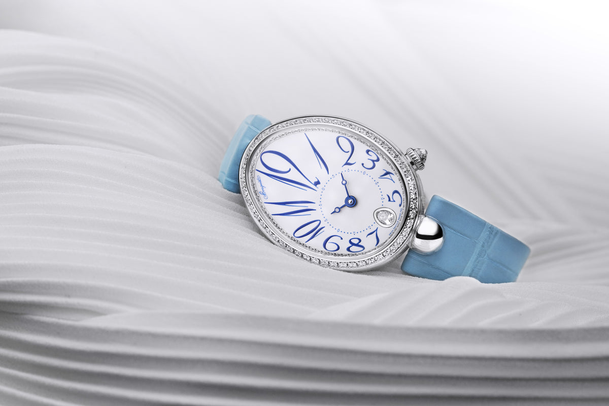 Breguet Reine de Naples 8918 8918BB/28/964 D00D – lifestyle view