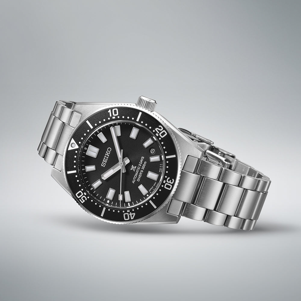 Seiko Prospex SPB453J1 – three-quarter view 2