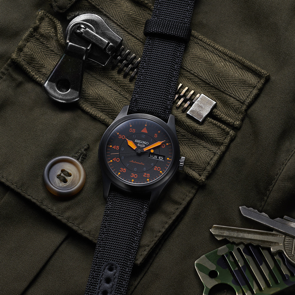 Seiko 5 Sports SRPH33K1 – lifestyle view