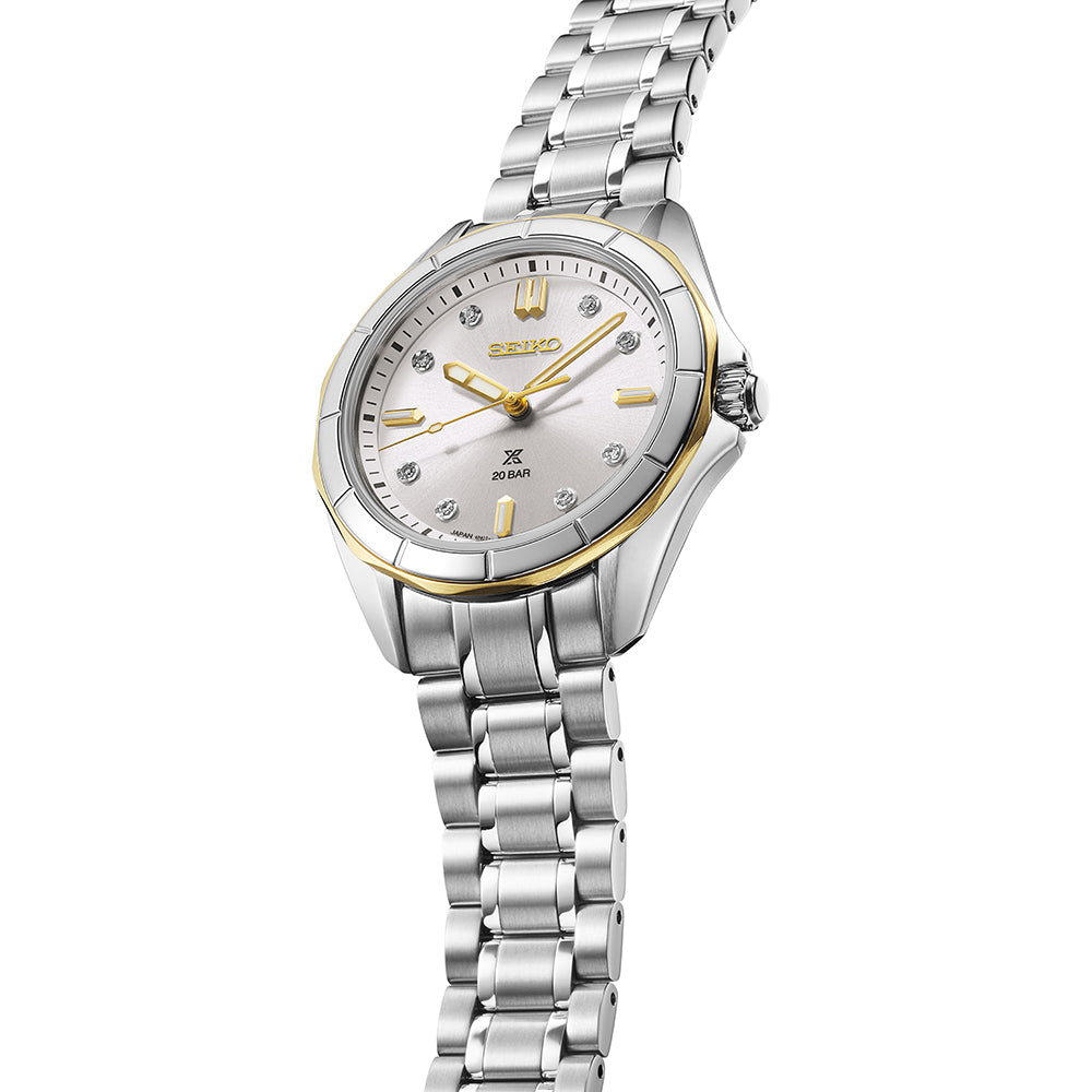 Seiko Prospex SUR618J1 – three-quarter view 2
