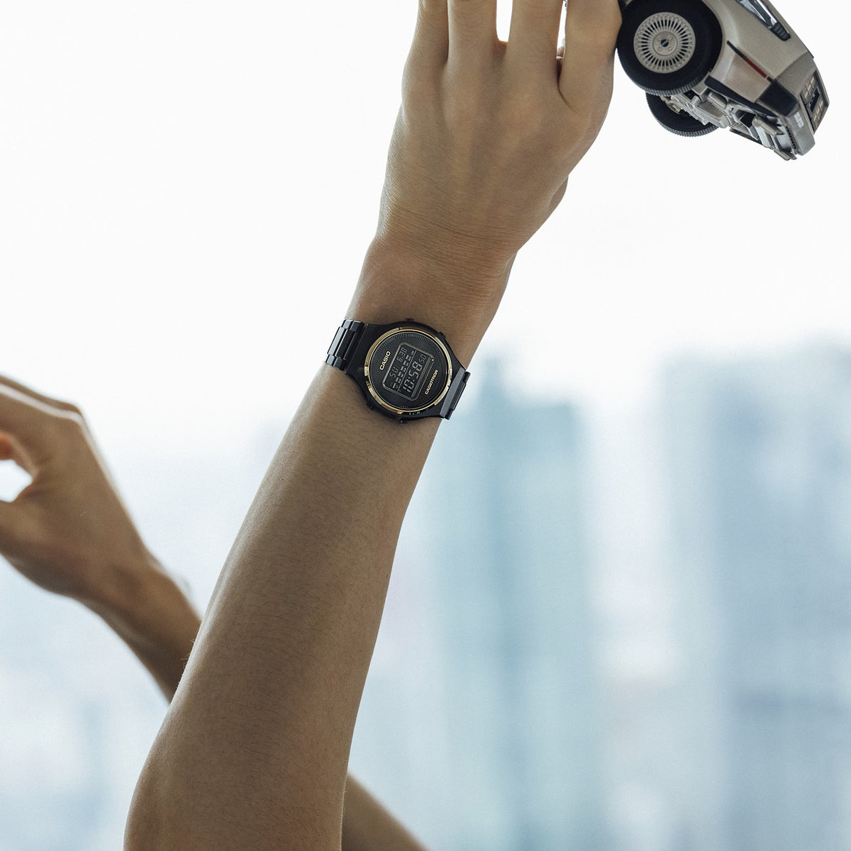 Casio Casio Collection TRN-50ZE-1A – on the wrist