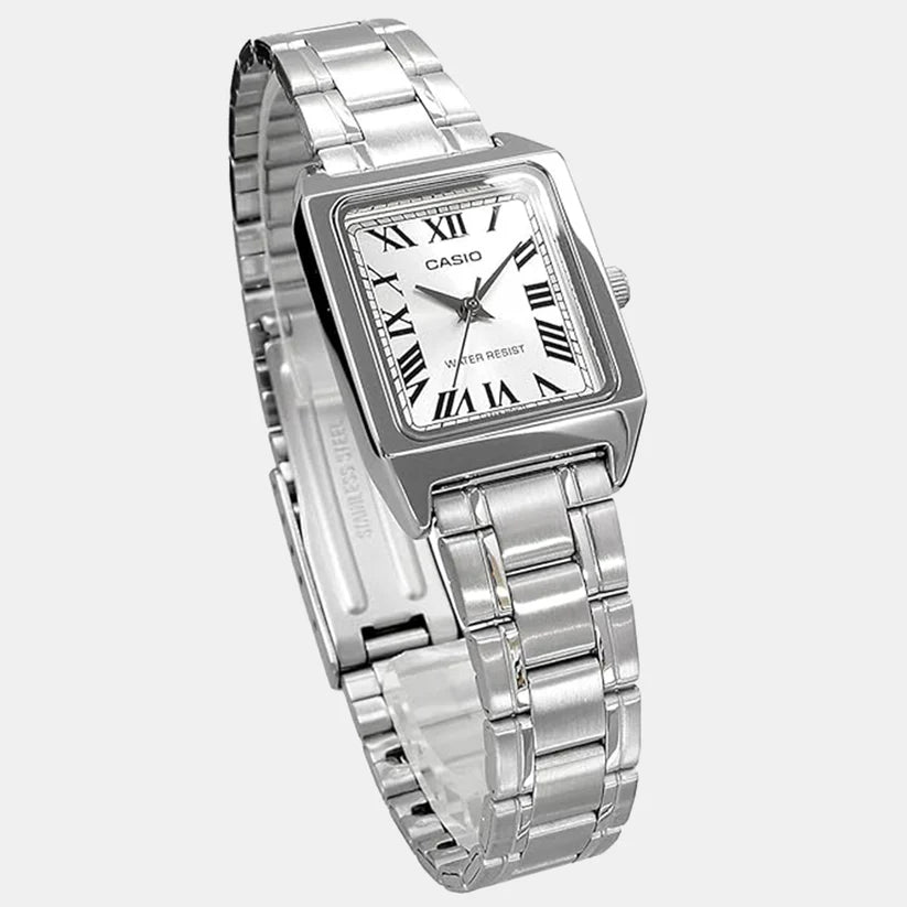 Casio LTP-V007D-7B – angled view