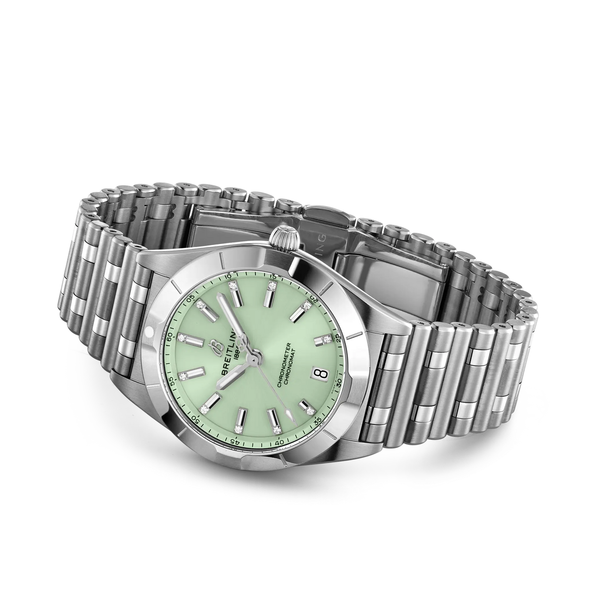 Breitling Chronomat 32 A77310101L1A1 – side view with bracelet