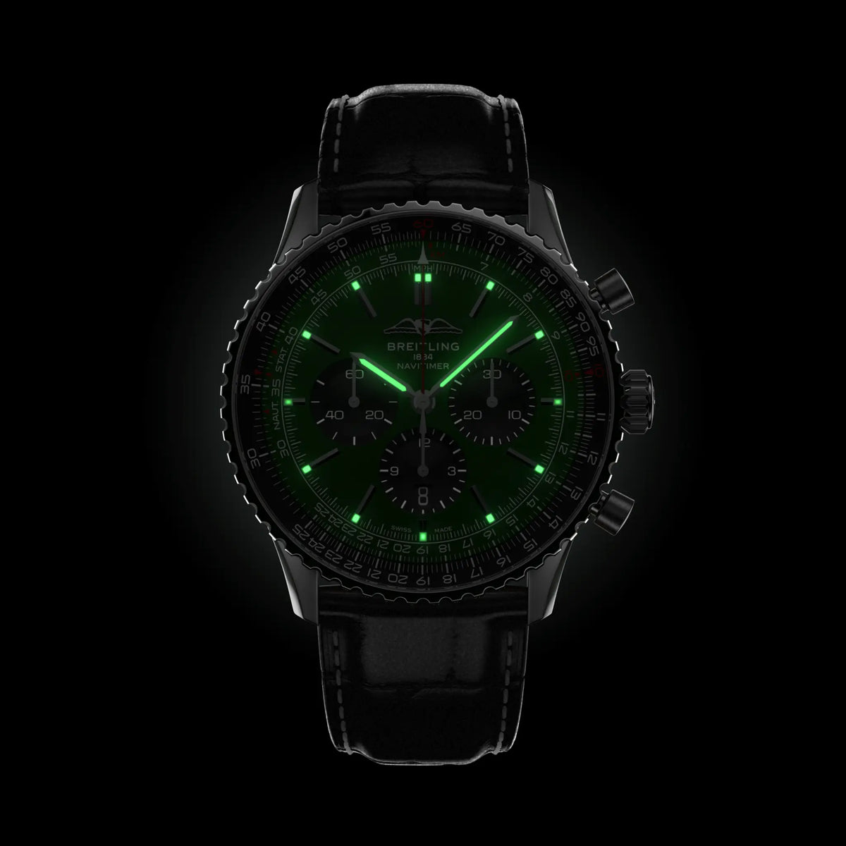 Breitling Navitimer B01 Chronograph 46 AB0137241L1P1 – luminous hands and markers in the dark