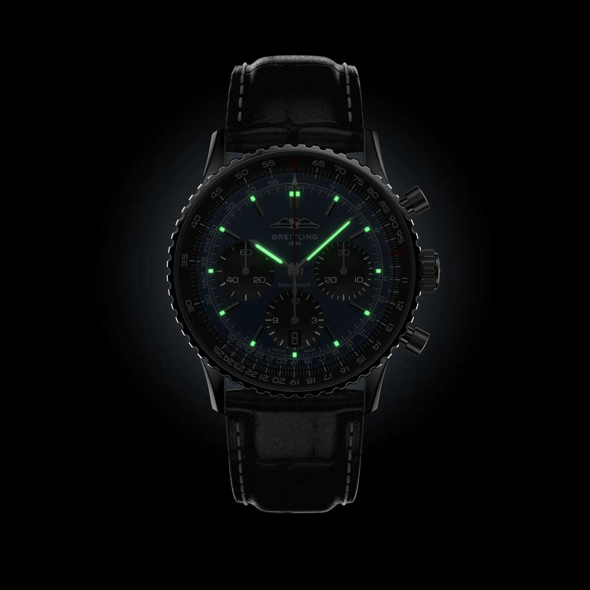 Breitling Navitimer B01 Chronograph 41 AB0139241C1P1 – luminous hands and markers in the dark