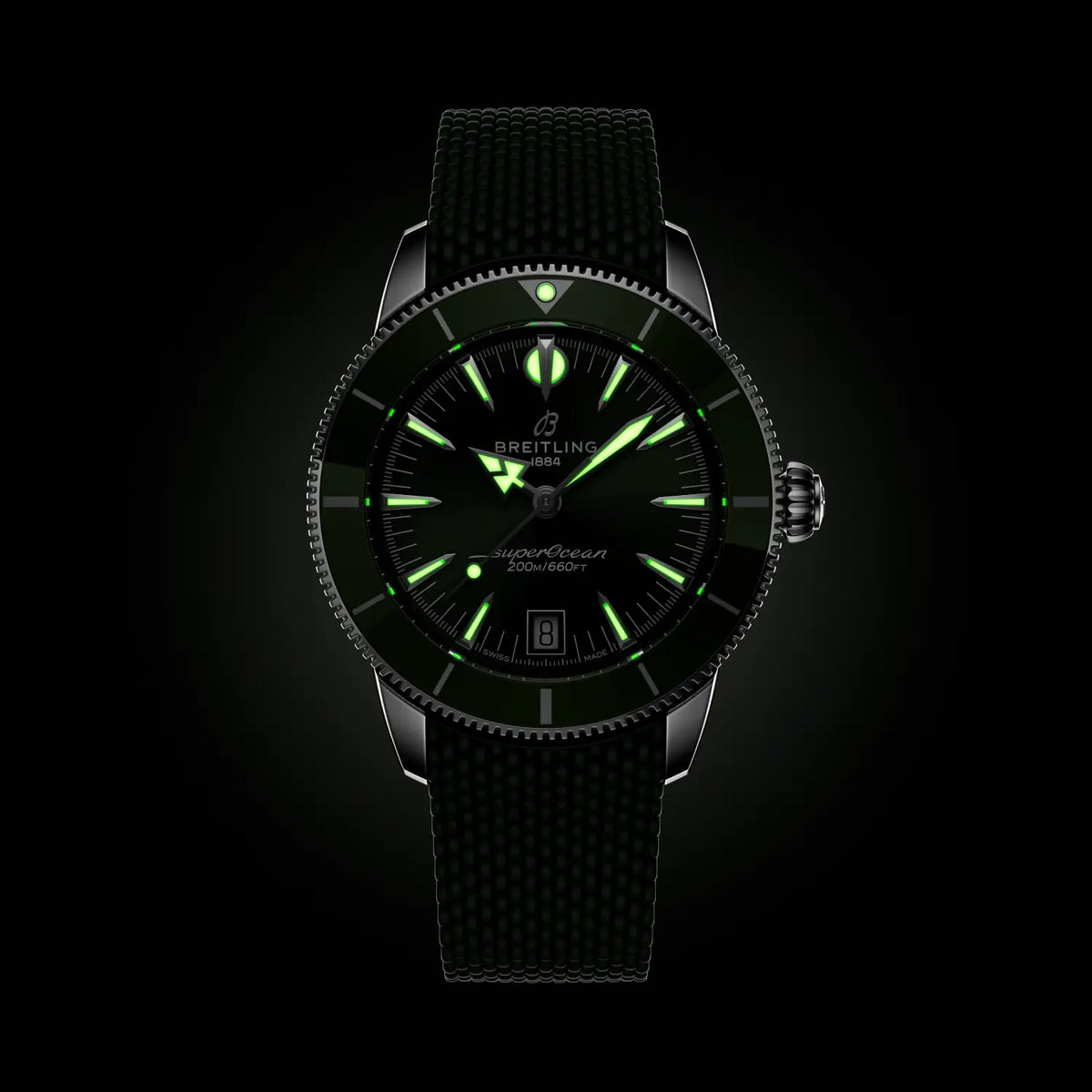 Breitling Superocean Heritage B31 Automatic 40 AB3110361L1S1 – luminous hands and markers in the dark