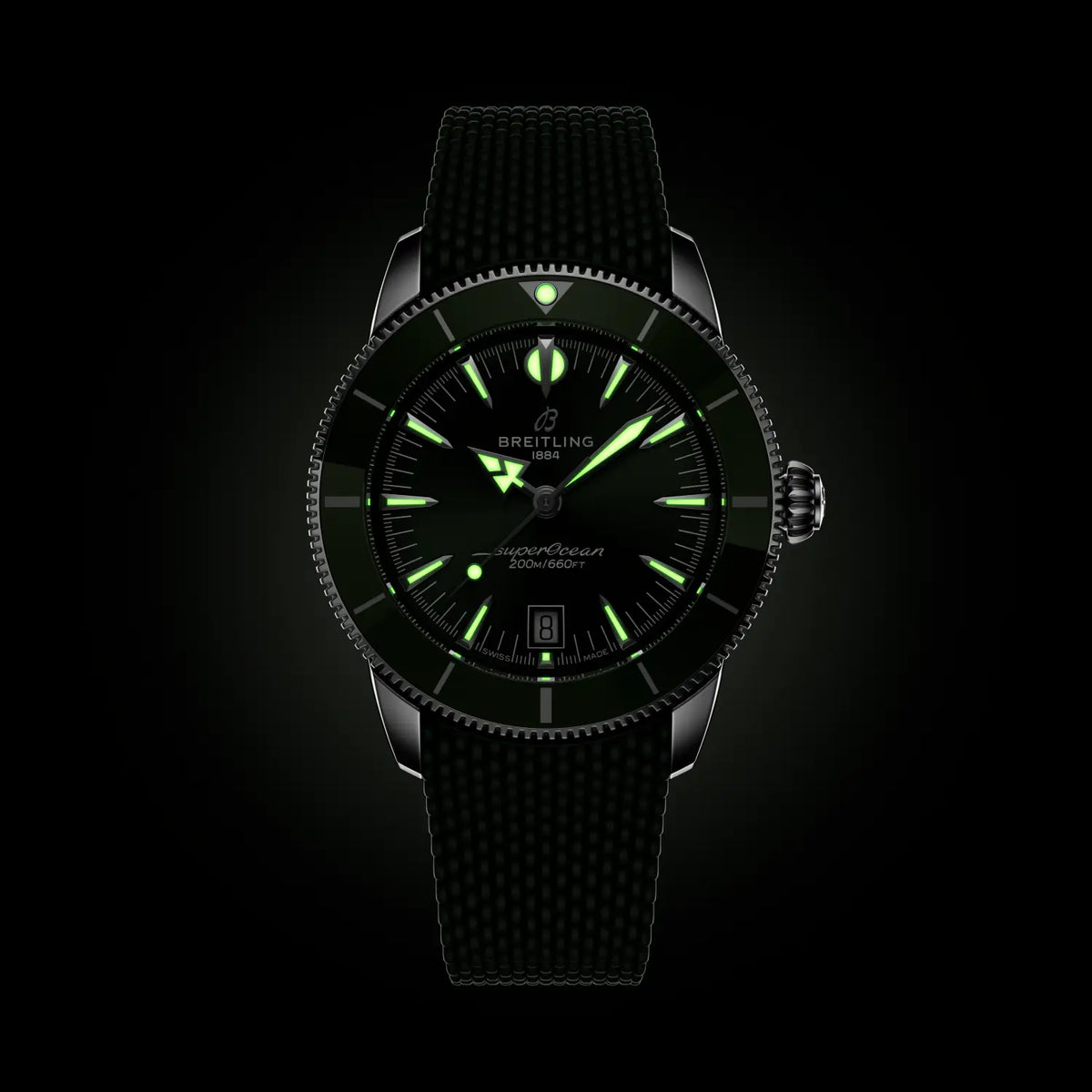Breitling Superocean Heritage B31 Automatic 42 AB3111361L1S1 – luminous hands and markers in the dark