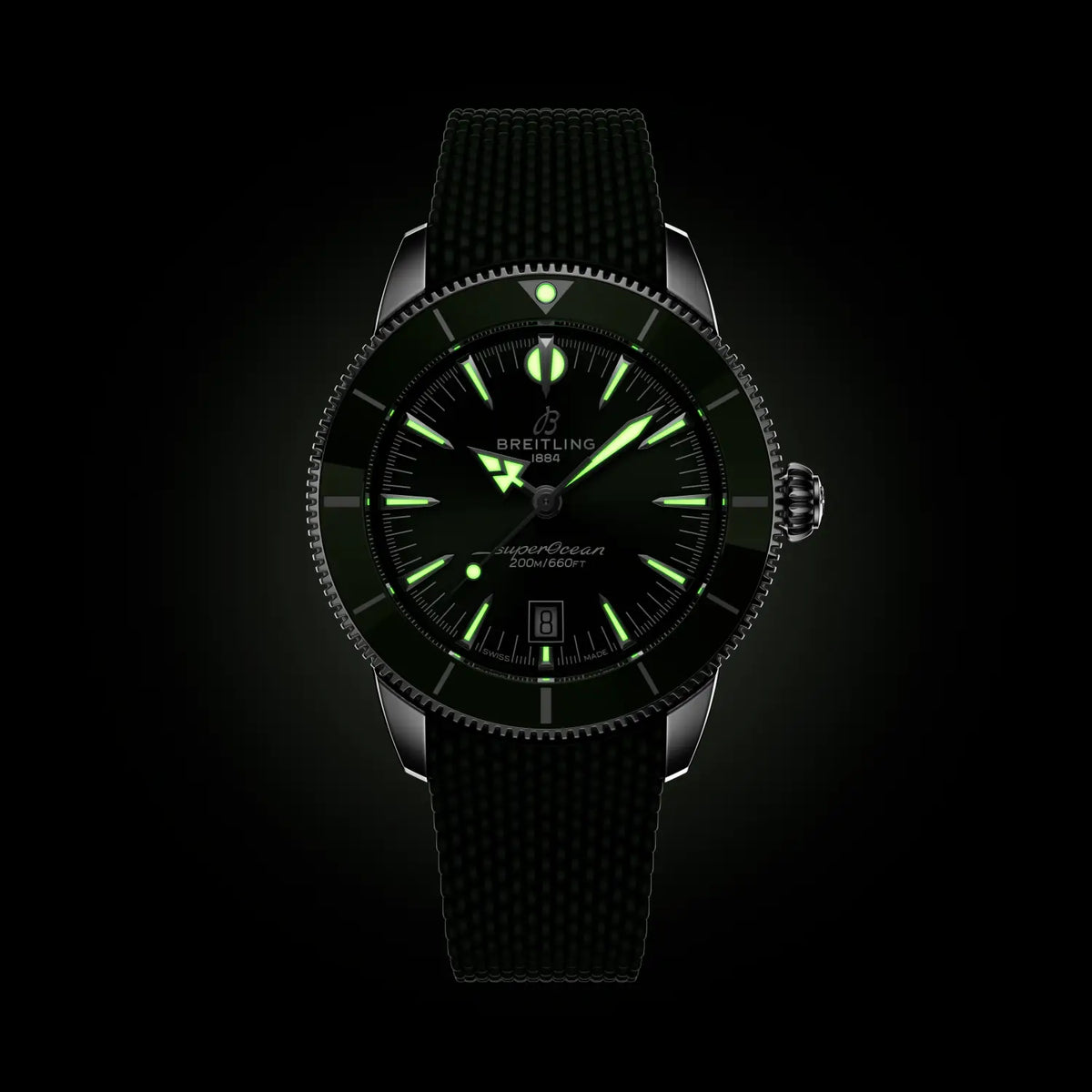 Breitling Superocean Heritage B31 Automatic 44 AB3112361L1S1 – luminous hands and markers in the dark