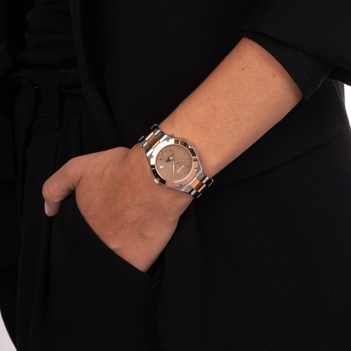 Balmain Be Balmain Moonphase B45983352 – worn, lifestyle view