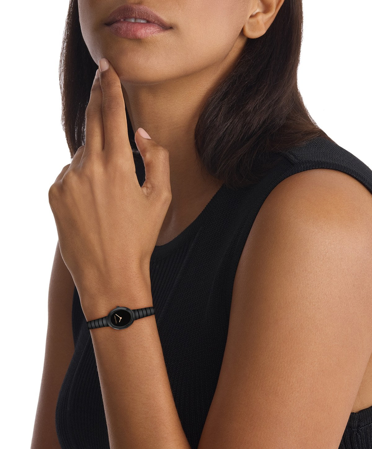 Calvin Klein Twisted Bezel 25100150 – on the wrist