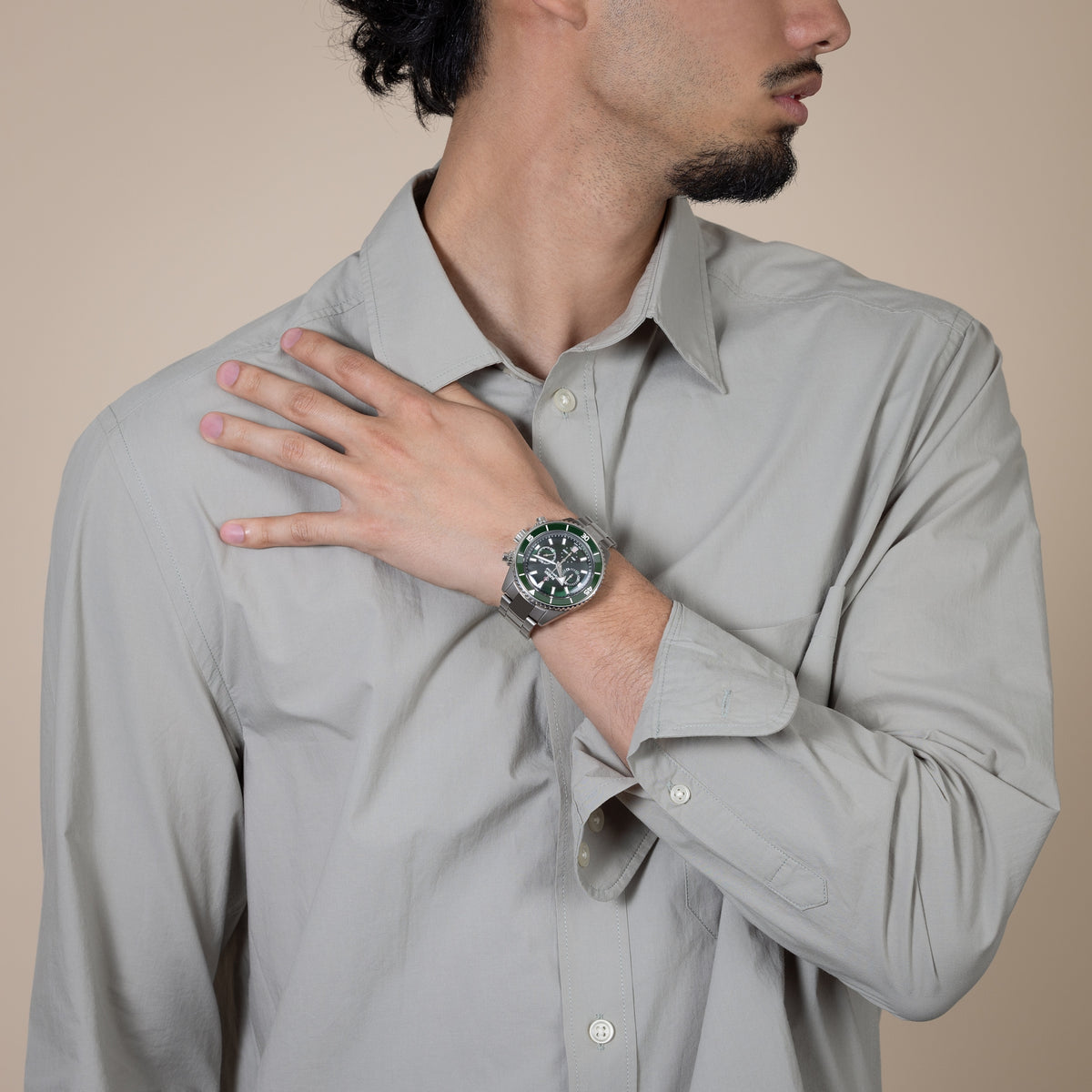 Rado Captain Cook High-Tech Ceramic Automatic Chronograph R32189313 – shown on the wrist