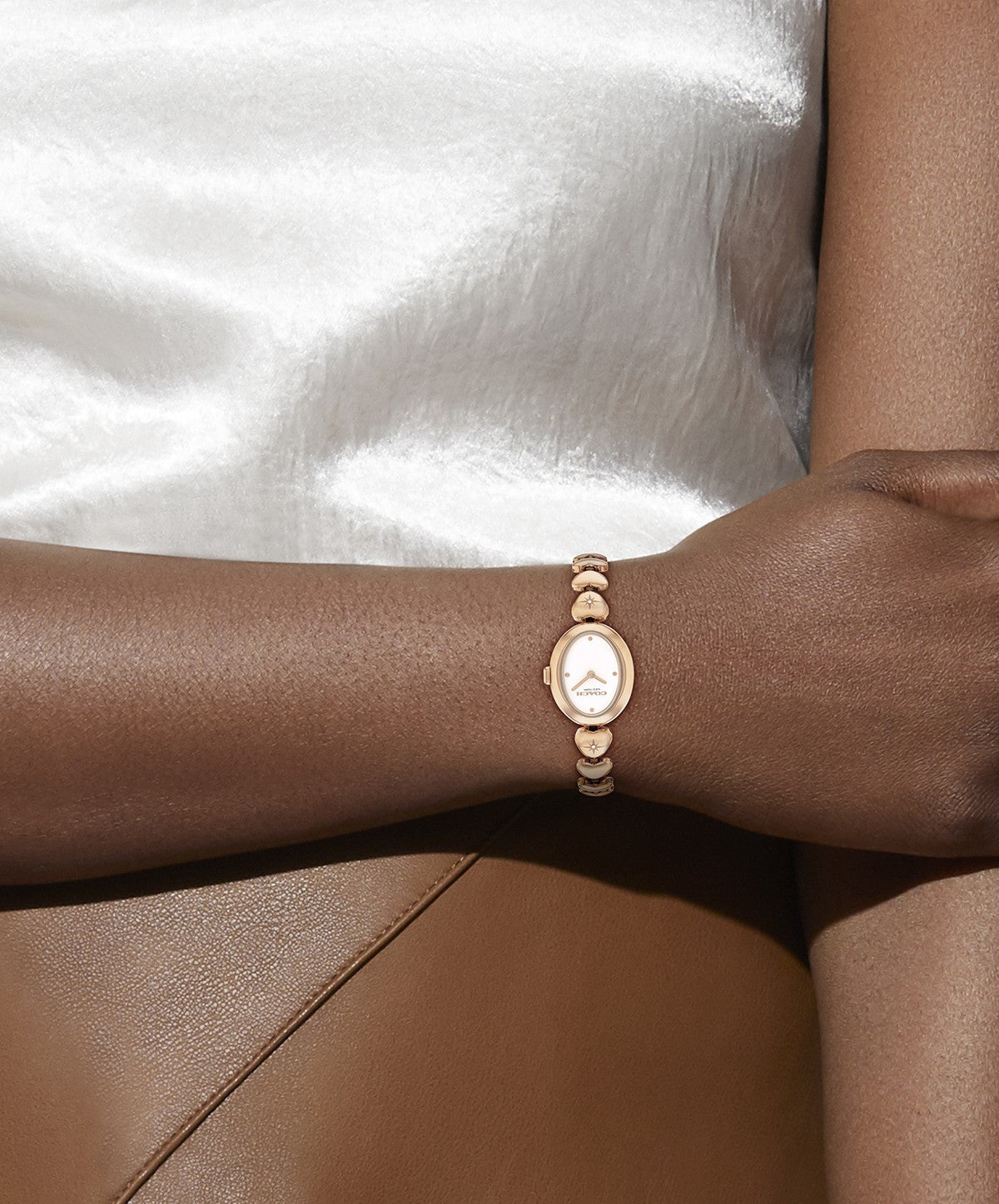 Coach Sammy 14504640 – on the wrist 2