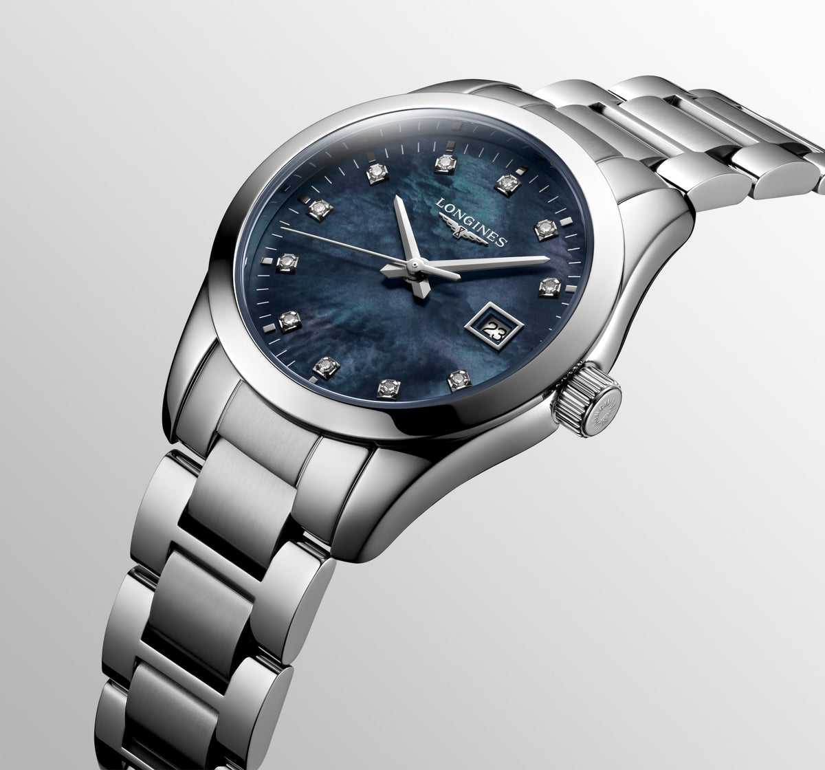 Longines Conquest Classic 29.5mm L2.286.4.88.6 Watch for Women - detail view