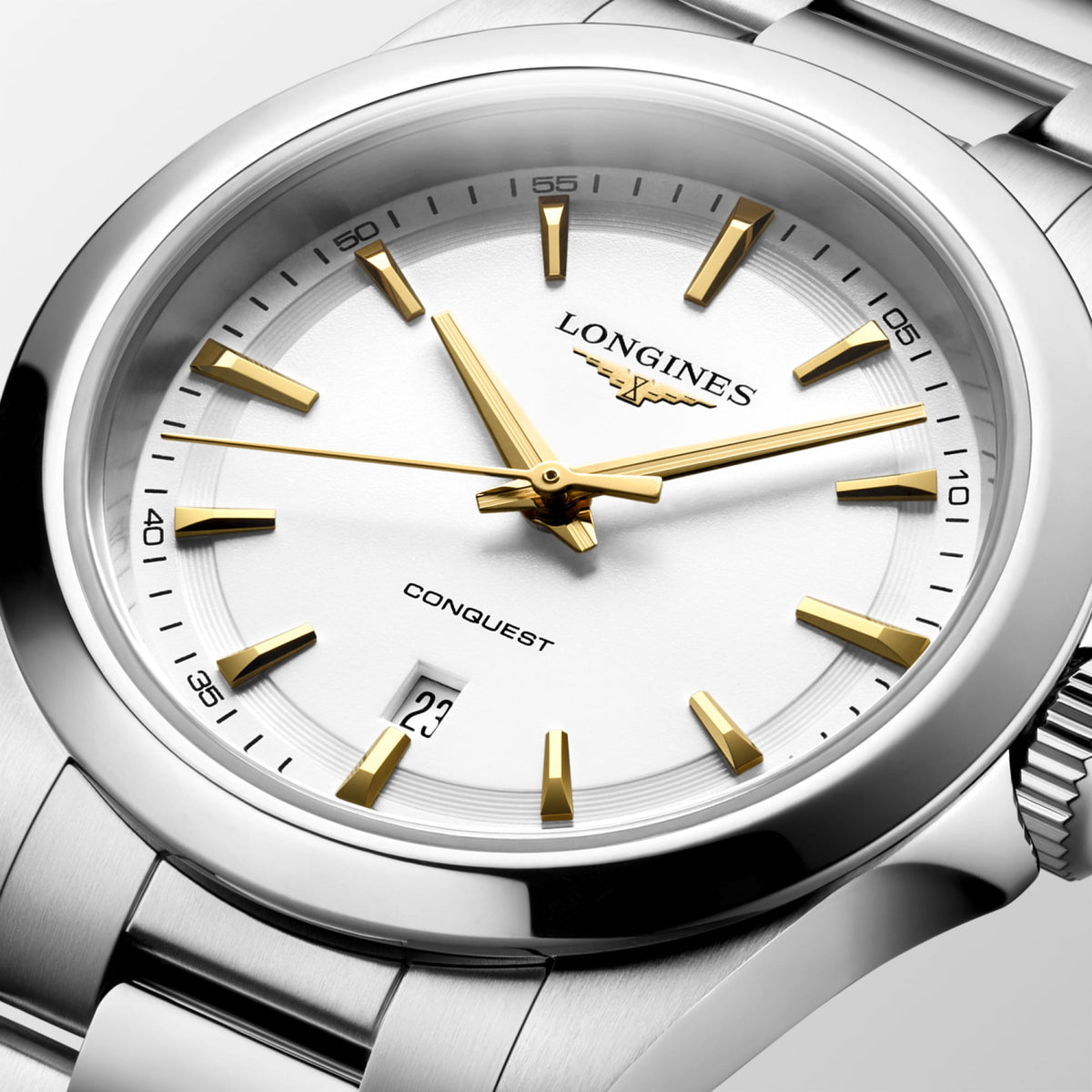 Longines Conquest 30mm L3.350.4.12.6 Watch for Women - dial close-up