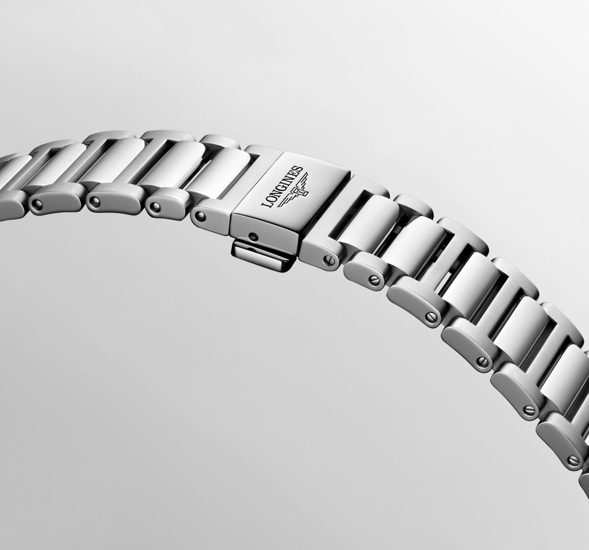 Longines Conquest 41mm L3.830.4.97.6 Watch for Men - clasp view