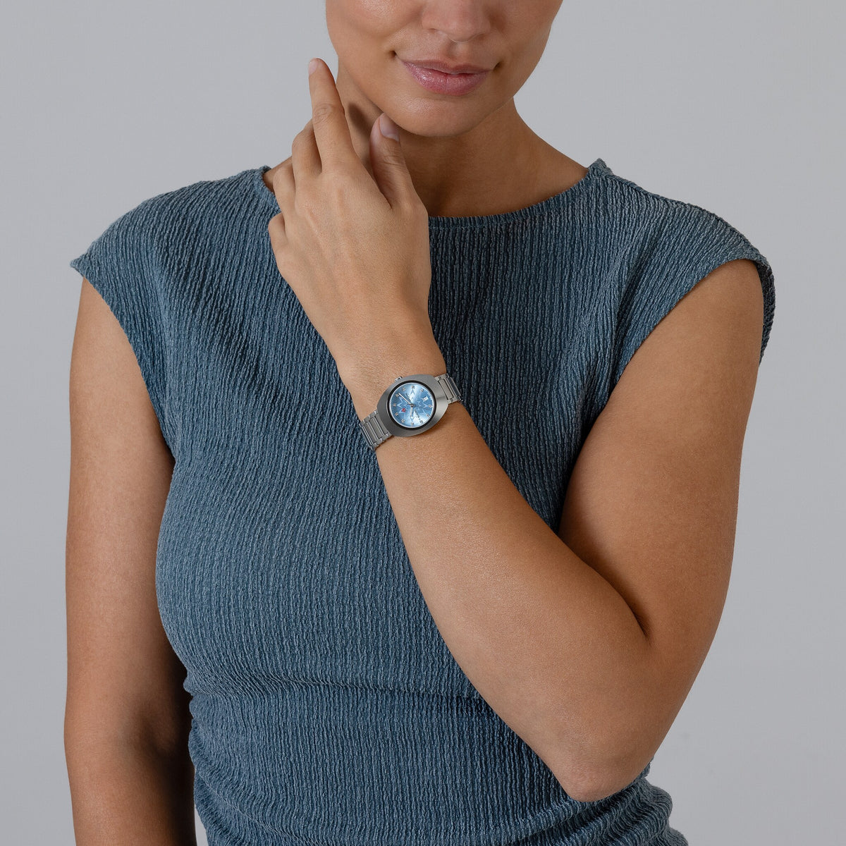 Rado DiaStar Original Automatic R12170223 – shown on the wrist