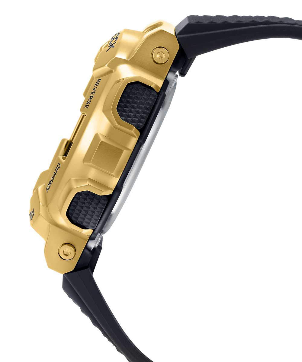 Casio G-Shock GM-110G-1A9 – side view